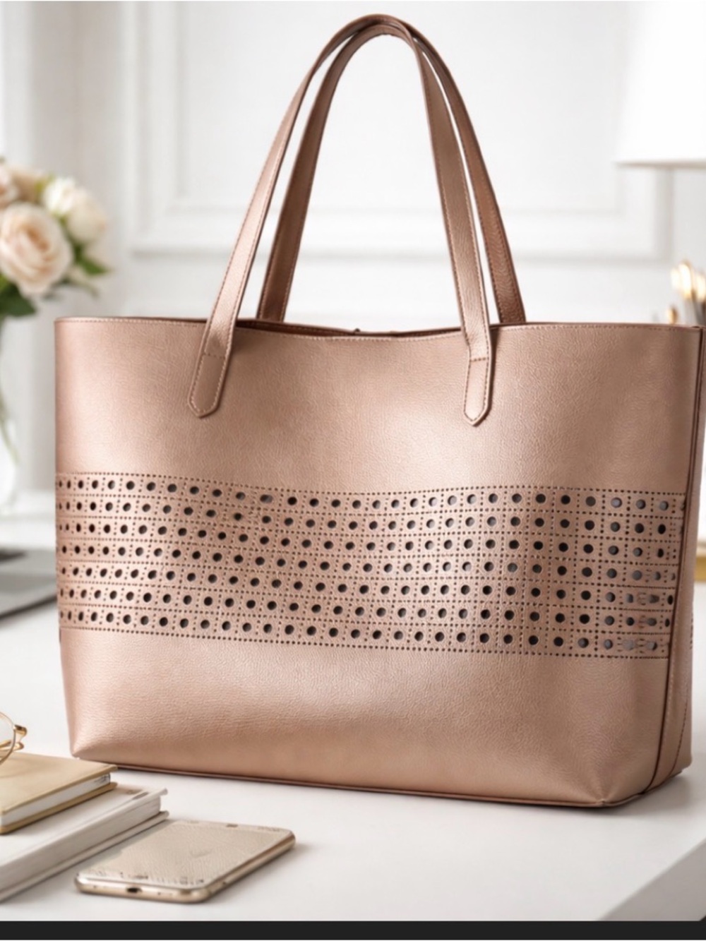 Lola Tote by iOn (Champagne/Bronze Metallic)